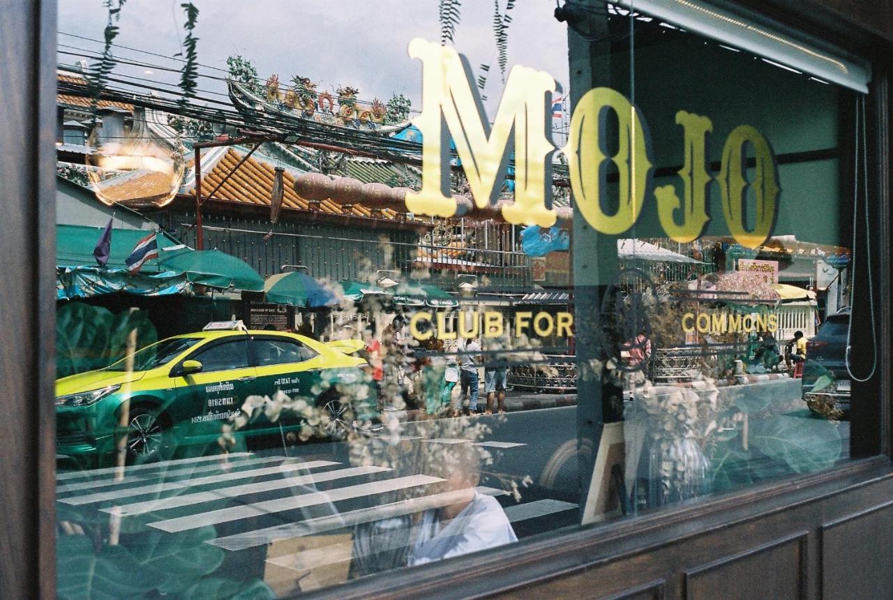 Hotel Mojo Old Town Phranakorn Bangkok Esterno foto